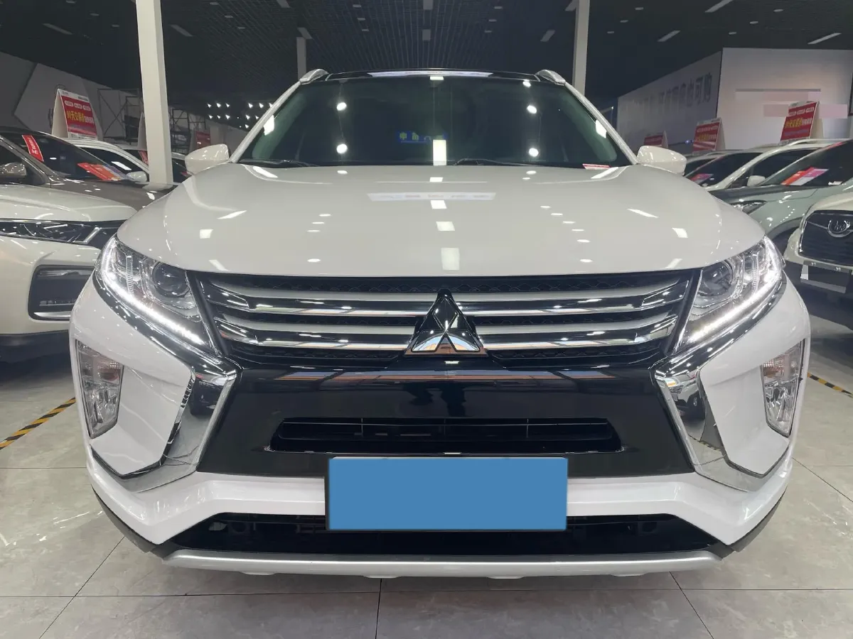 2021 Mitsubishi Eclipse Cross 1.5T 170HP L4 CVT,autocango,china used car exporter,china ev exporter,chinese used car exporter,chinese used ev exporter