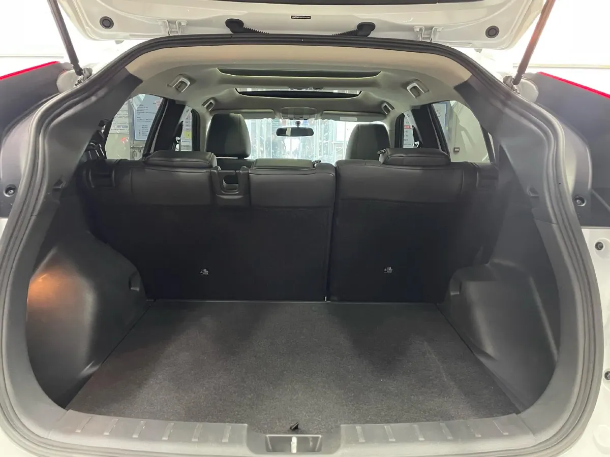 2021 Mitsubishi Eclipse Cross 1.5T 170HP L4 CVT,autocango,china used car exporter,china ev exporter,chinese used car exporter,chinese used ev exporter