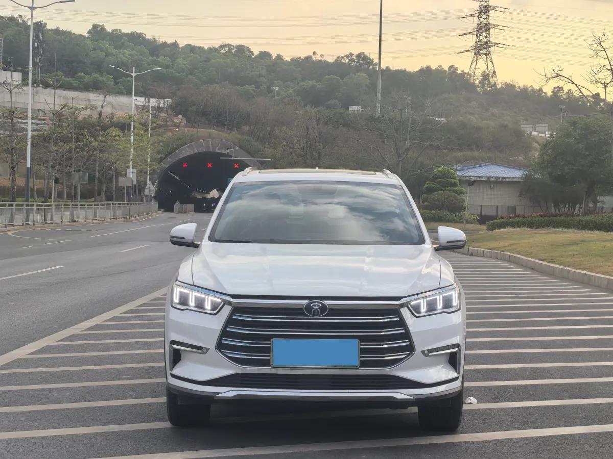 2019 BYD Song Pro 1.5T 160HP L4 6DCT PHEV 15.7KWH,autocango,china used car exporter,china ev exporter,chinese used car exporter,chinese used ev exporter