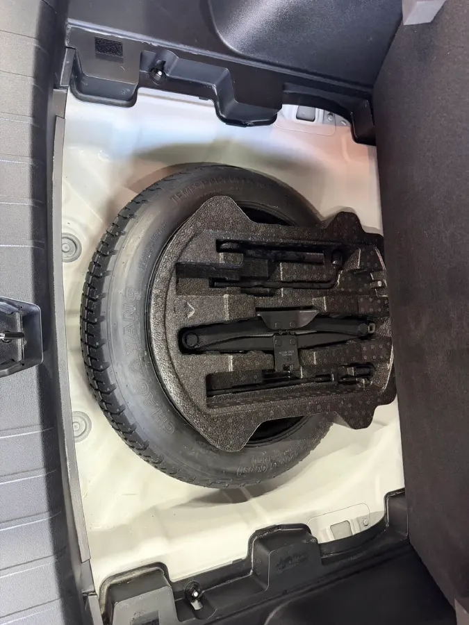 2021 Geely Coolray 1.4T 141HP L4 6DCT,autocango,china used car exporter,china ev exporter,chinese used car exporter,chinese used ev exporter