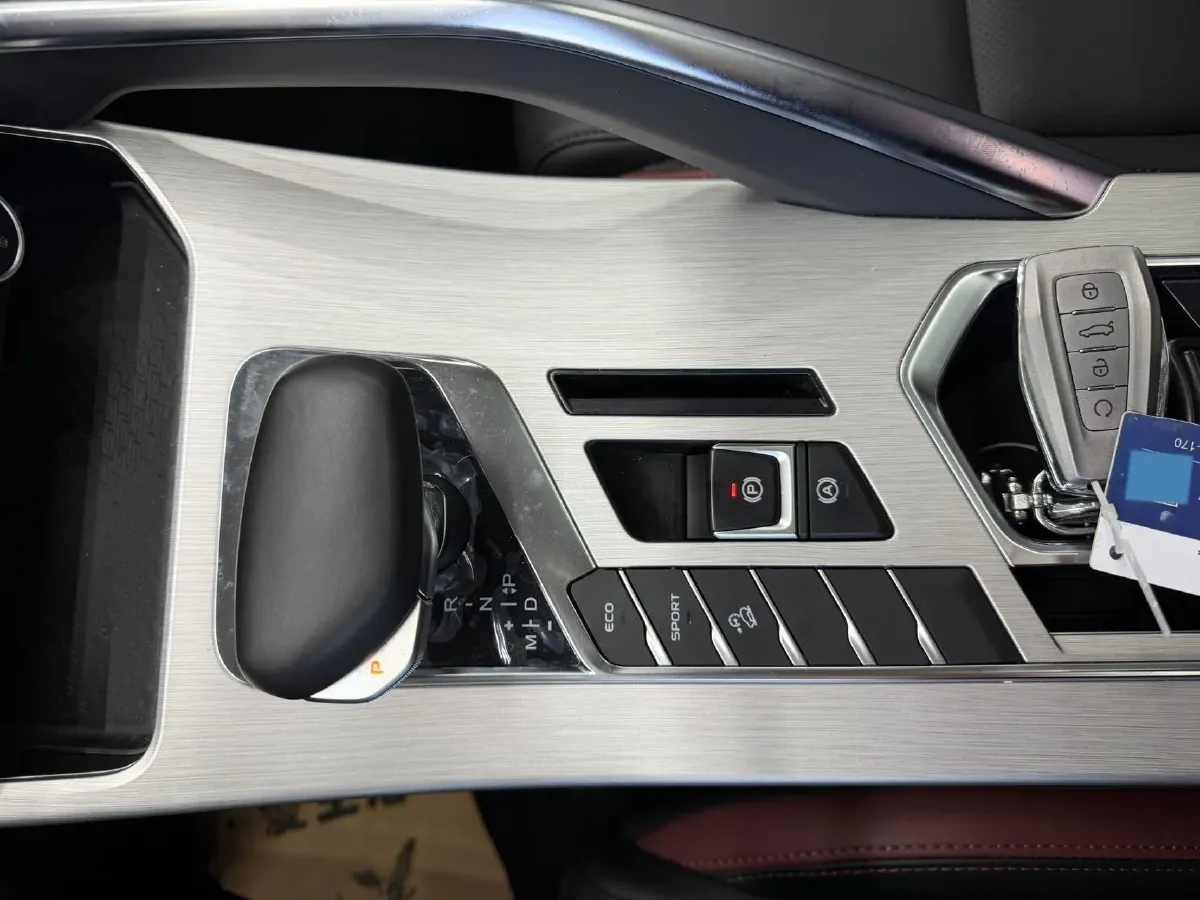 2021 Geely Coolray 1.4T 141HP L4 6DCT,autocango,china used car exporter,china ev exporter,chinese used car exporter,chinese used ev exporter