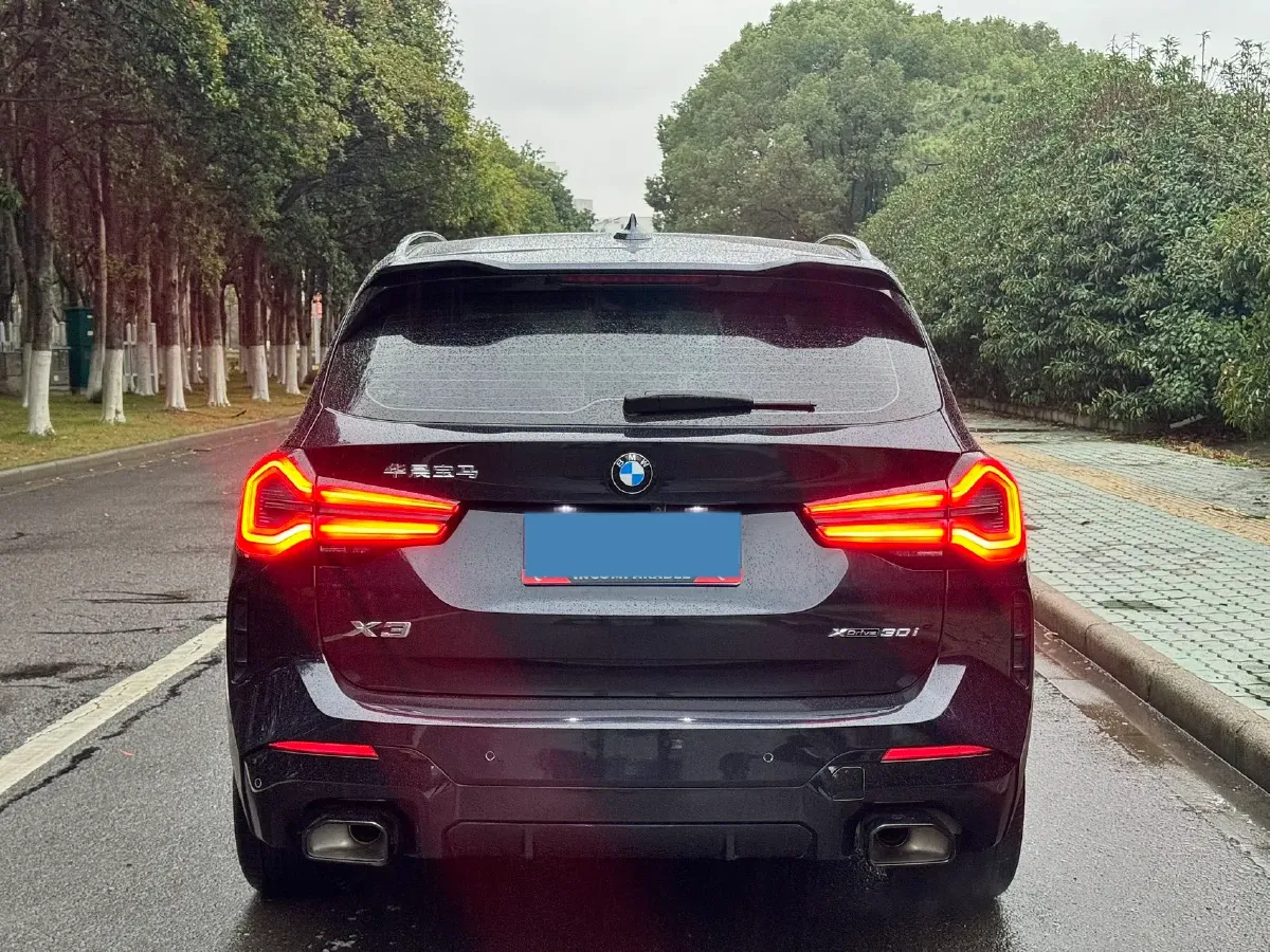 2022 BMW X3 2.0T 252HP L4 8AT,autocango,china used car exporter,china ev exporter,chinese used car exporter,chinese used ev exporter