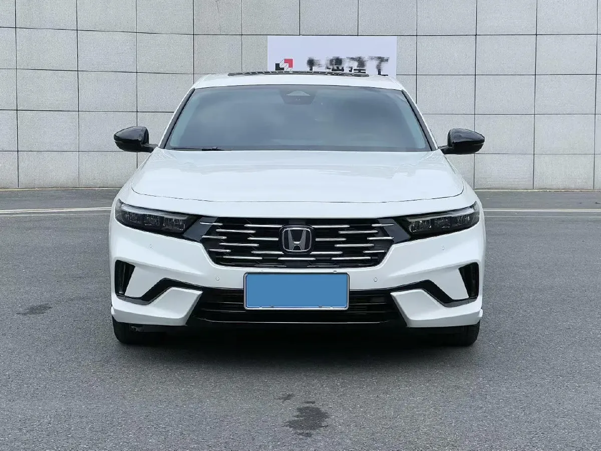 2025 Honda Accord 1.5T 192HP L4 CVT,autocango,china used car exporter,china ev exporter,chinese used car exporter,chinese used ev exporter