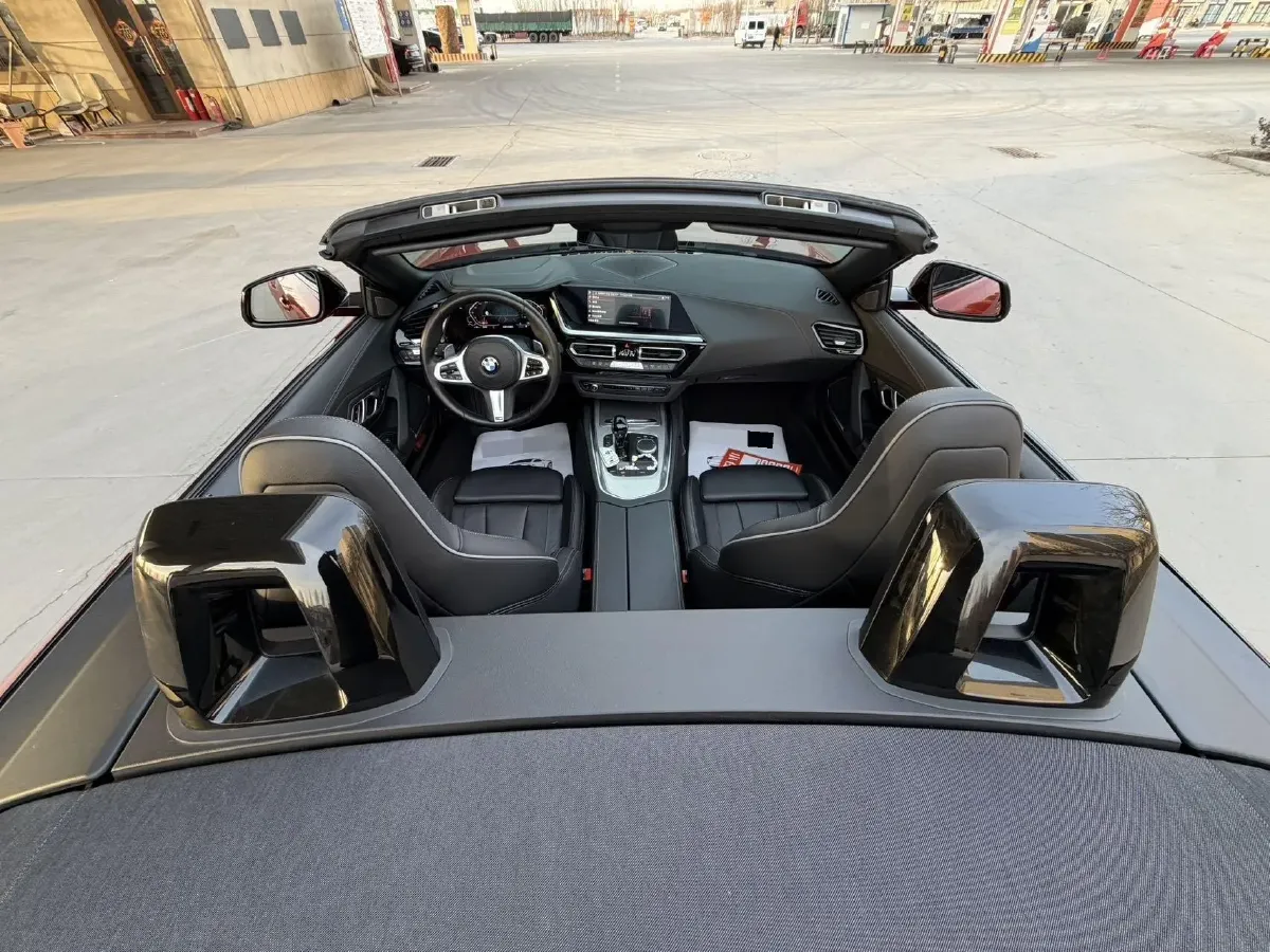 2022 BMW Z4 2.0T 197HP L4 8AT,autocango,china used car exporter,china ev exporter,chinese used car exporter,chinese used ev exporter