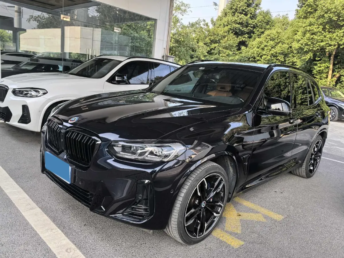 2022 BMW 3.0T 333HP L6 8AT