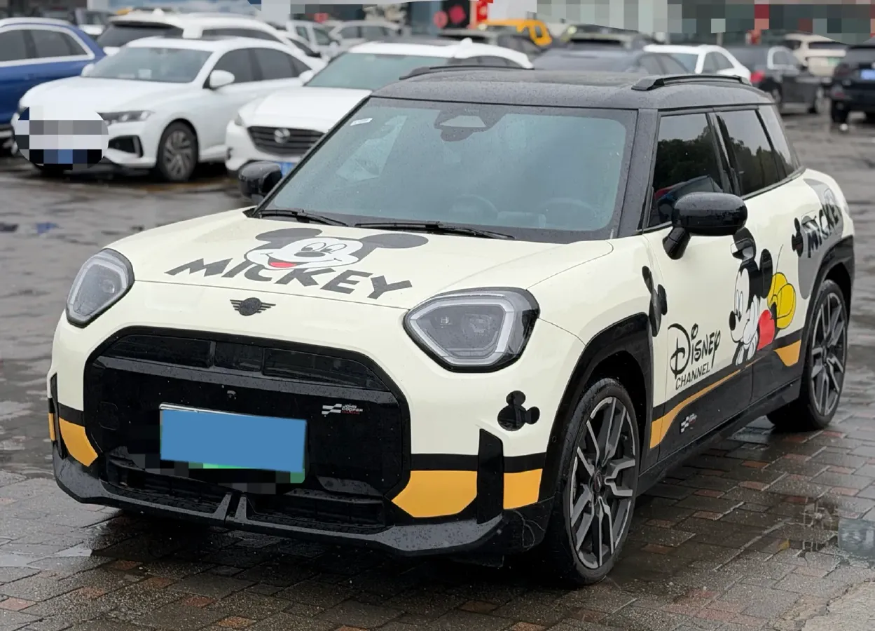 2024 MINI ACEMAN BEV 51.5KWH,autocango,china used car exporter,china ev exporter,chinese used car exporter,chinese used ev exporter
