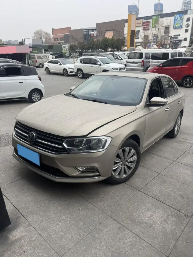 2018 Volkswagen Bora 1.5L 110HP L4 5MT