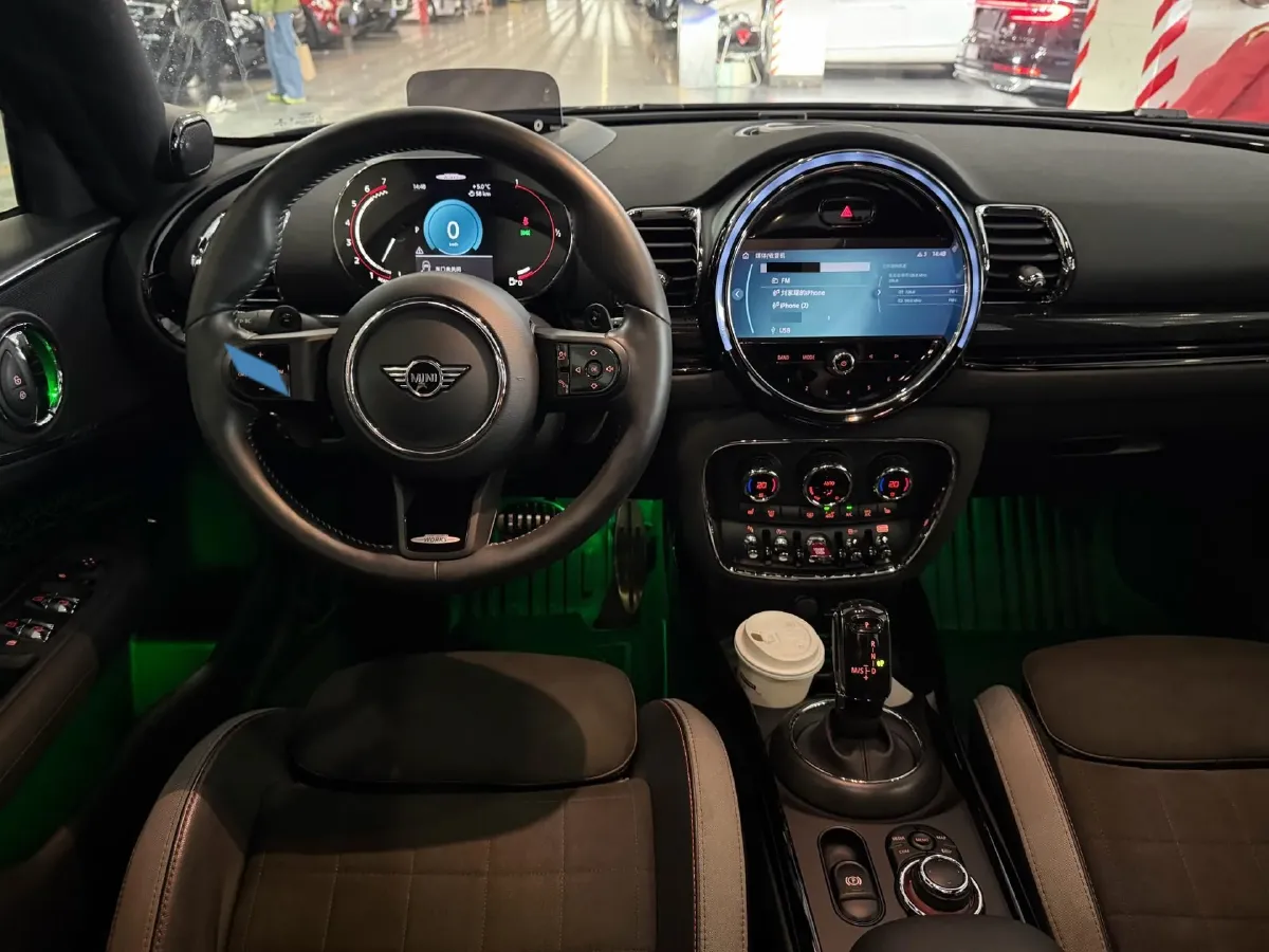 2022 MINI JCW COUNTRYMAN 2.0T 272HP L4 8AT,autocango,china used car exporter,china ev exporter,chinese used car exporter,chinese used ev exporter