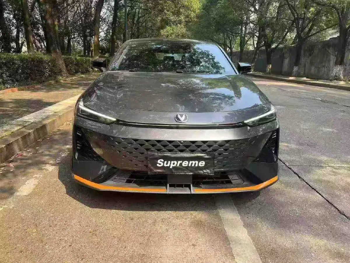 2024 ChangAn UNI-V 1.5T 188HP L4 7DCT,autocango,china used car exporter,china ev exporter,chinese used car exporter,chinese used ev exporter