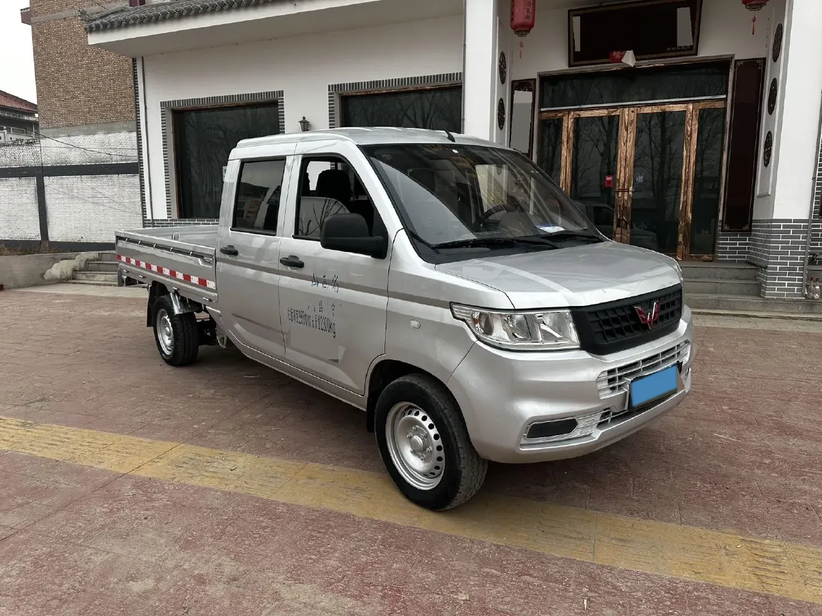 2018 Foton XiangLing M 1.5L 112HP L4 5MT,autocango,china used car exporter,china ev exporter,chinese used car exporter,chinese used ev exporter