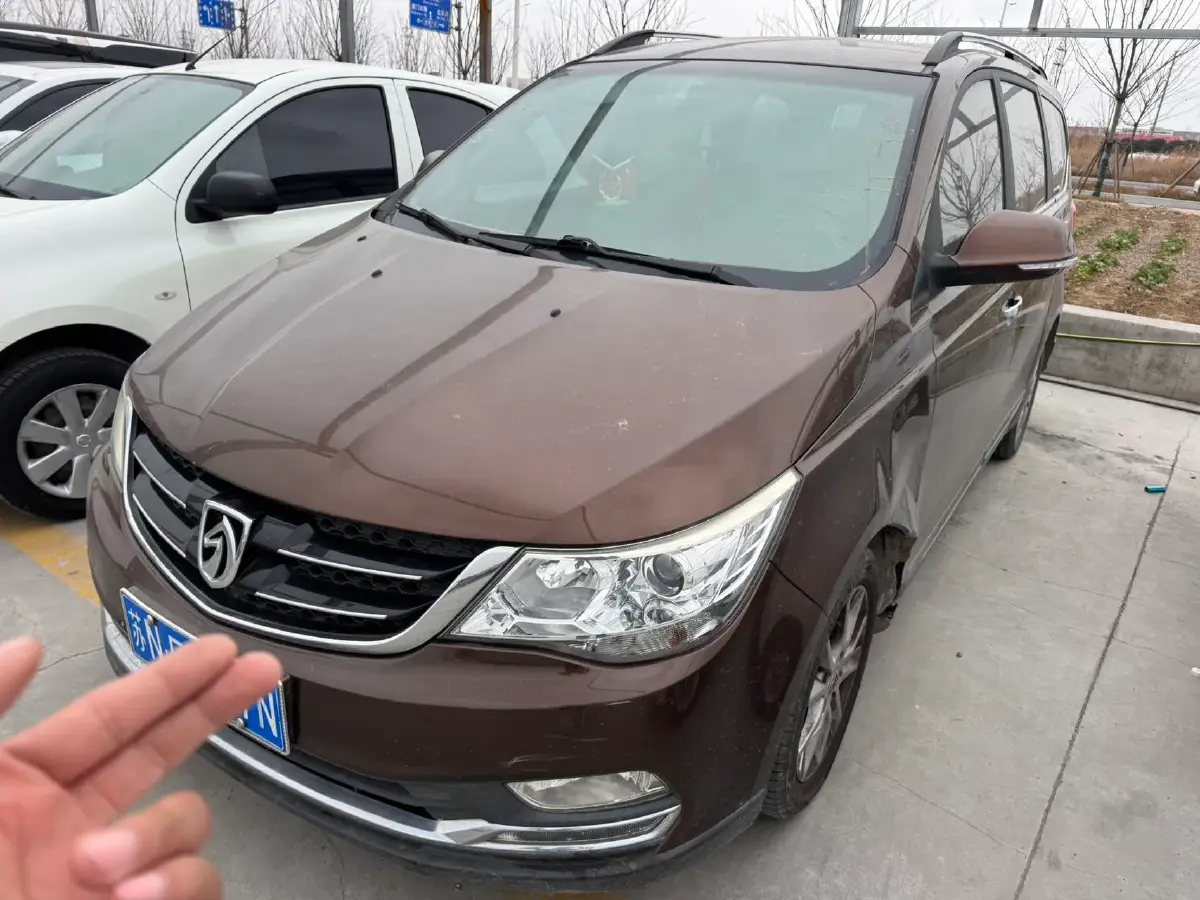 2016 BaoJun 560 1.5T 150HP L4 6MT