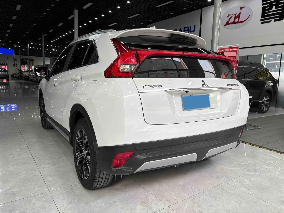 2018 Mitsubishi Eclipse Cross 1.5T 170HP L4 CVT,autocango,china used car exporter,china ev exporter,chinese used car exporter,chinese used ev exporter