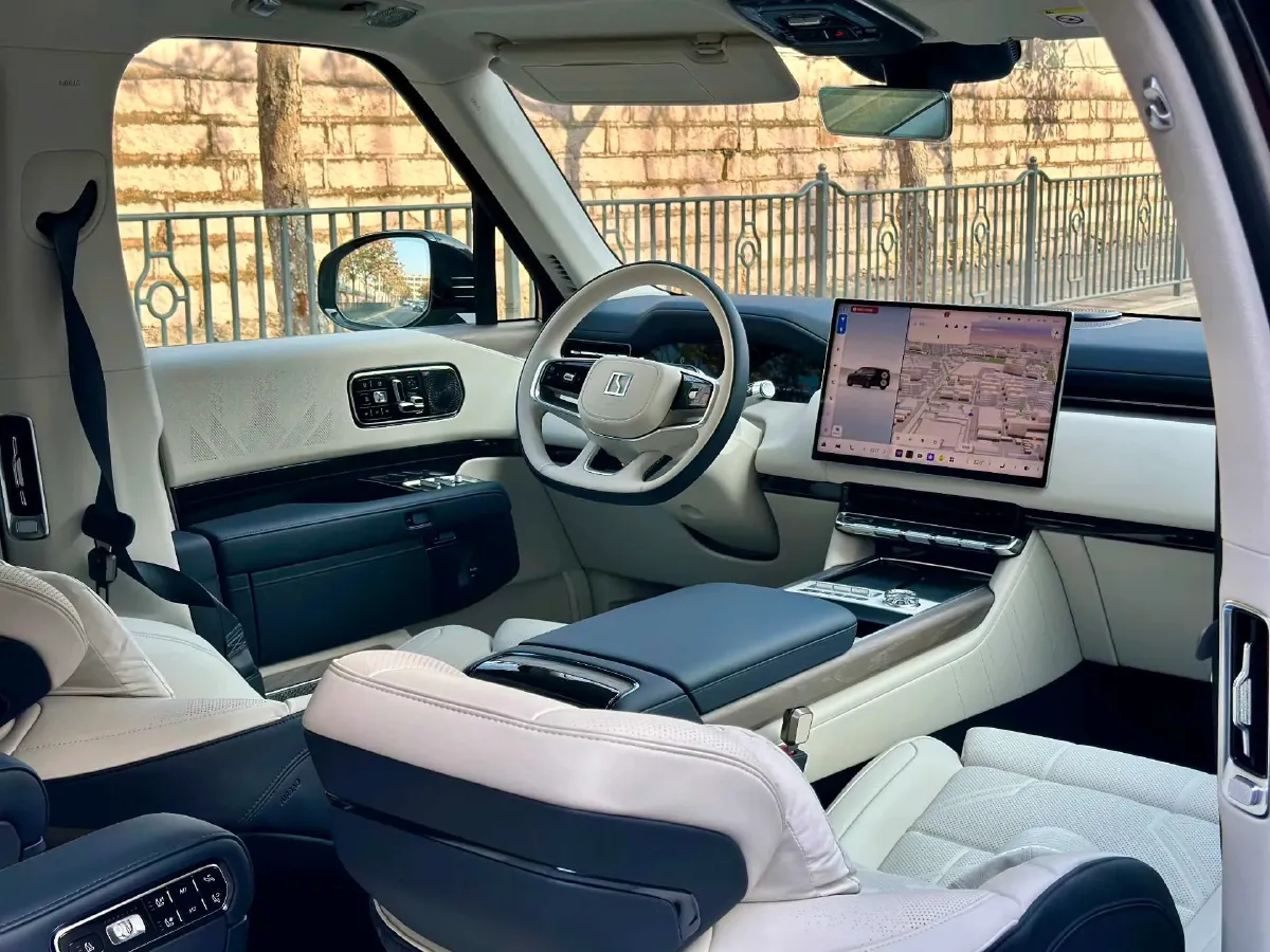 2025 Zeekr 9X 2.0T 279HP L4 1DHT PHEV,autocango,china used car exporter,china ev exporter,chinese used car exporter,chinese used ev exporter