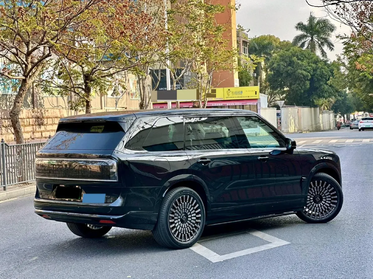 2025 Zeekr 9X 2.0T 279HP L4 1DHT PHEV,autocango,china used car exporter,china ev exporter,chinese used car exporter,chinese used ev exporter