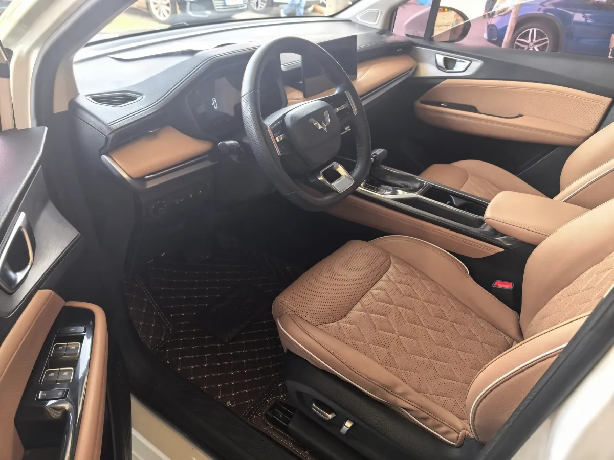 2022 Venucia T60 1.6L 126HP L4 CVT,autocango,china used car exporter,china ev exporter,chinese used car exporter,chinese used ev exporter