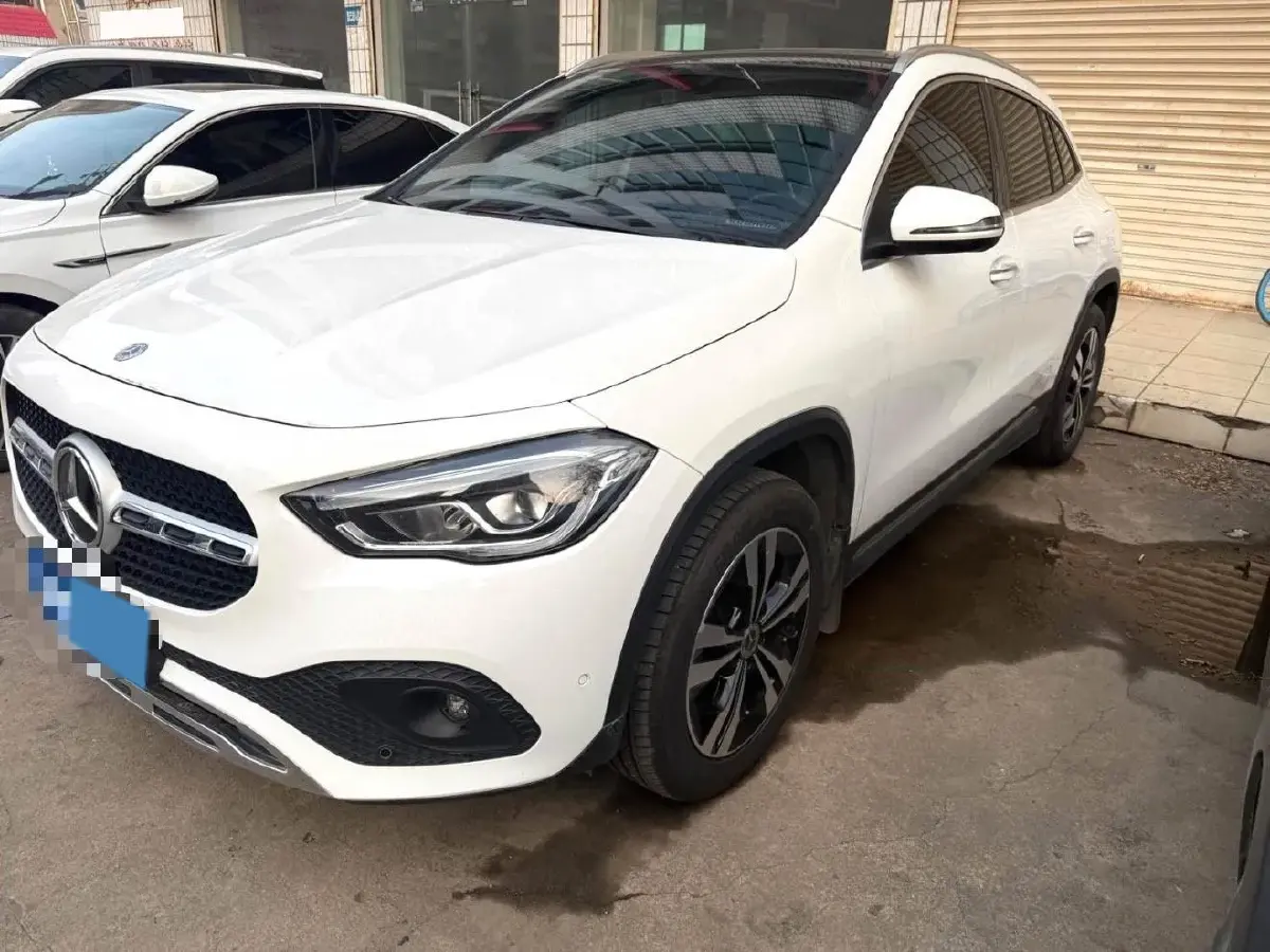 2022 Mercedes-Benz GLA Class 1.3T 136HP L4 7DCT