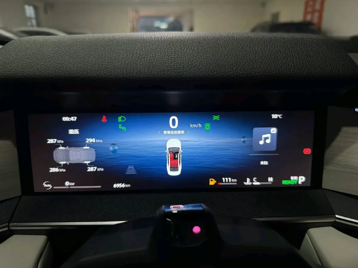 2024 Geely Preface 1.5T 163HP L4 3DHT Hybrid,autocango,china used car exporter,china ev exporter,chinese used car exporter,chinese used ev exporter