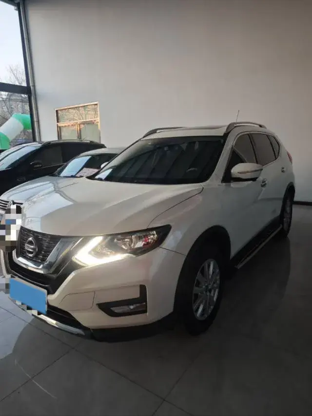2020 Nissan X-Trail 2.0L 154HP L4 CVT