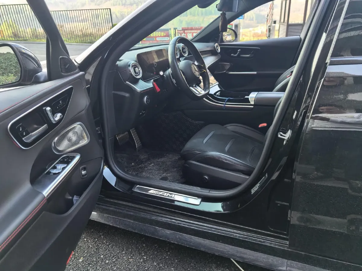 2024 Mercedes-Benz C AMG 2.0T 408HP L4 9AT,autocango,china used car exporter,china ev exporter,chinese used car exporter,chinese used ev exporter