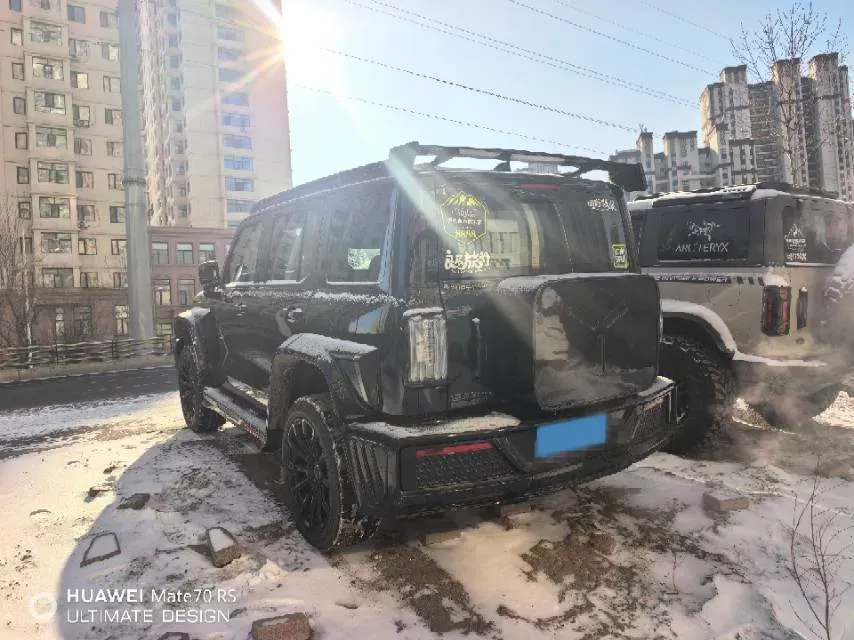 2023 Cyberspace 300 2.0T 227HP L4 8AT,autocango,china used car exporter,china ev exporter,chinese used car exporter,chinese used ev exporter