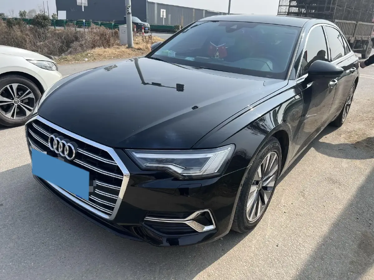 2024 Audi A6L 2.0T 245HP L4 7DCT