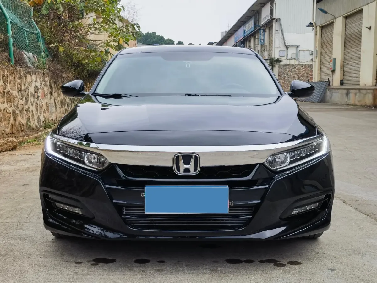 2018 Honda Accord 1.5T 194HP L4 CVT,autocango,china used car exporter,china ev exporter,chinese used car exporter,chinese used ev exporter