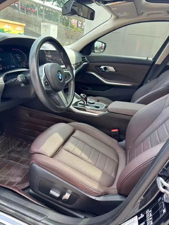 2020 BMW 3 Series 2.0T 184HP L4 8AT,autocango,china used car exporter,china ev exporter,chinese used car exporter,chinese used ev exporter