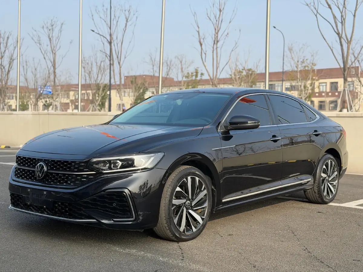 2022 Xpeng P7 BEV 60.2KWH