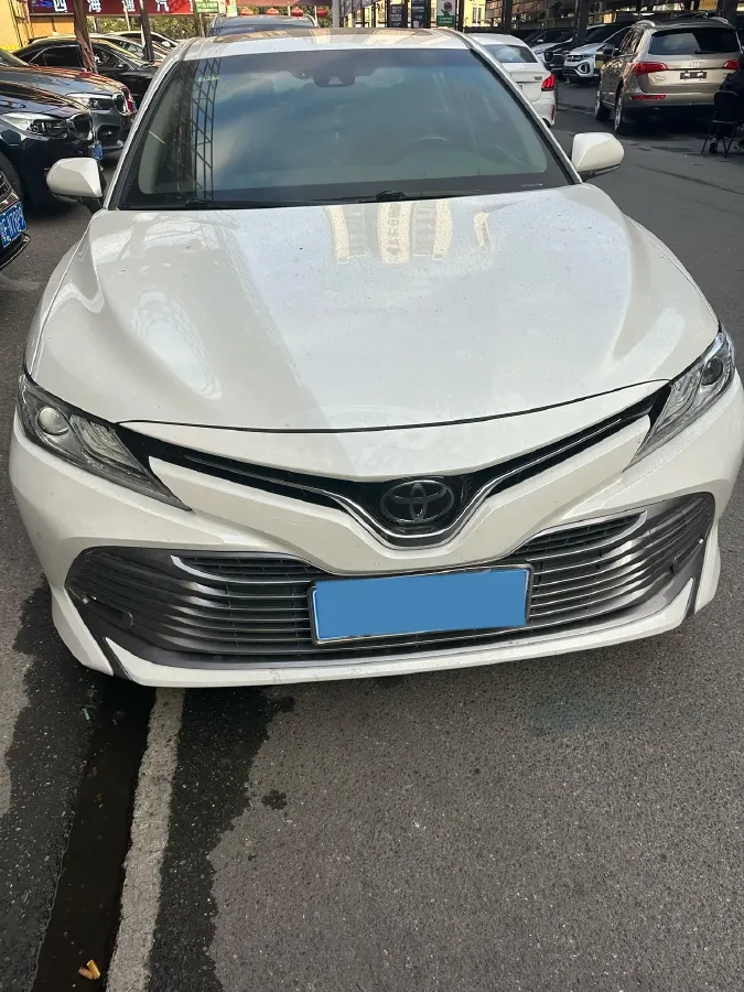 2019 Toyota Camry 2.0L 178HP L4 CVT,autocango,china used car exporter,china ev exporter,chinese used car exporter,chinese used ev exporter