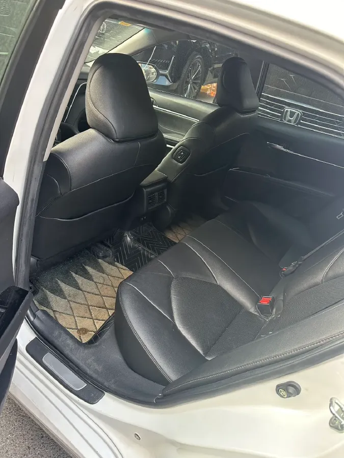 2019 Toyota Camry 2.0L 178HP L4 CVT,autocango,china used car exporter,china ev exporter,chinese used car exporter,chinese used ev exporter