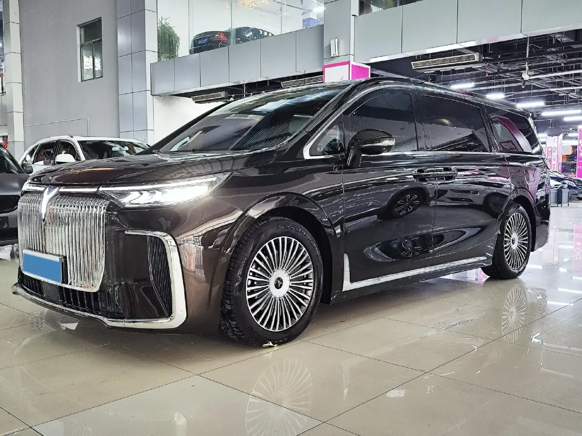 2025 Voyah Dream 1.5T 150HP L4 PHEV 41.7KWH