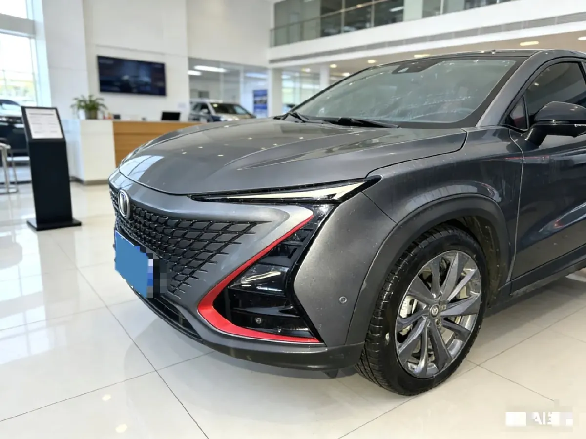 2021 ChangAn UNI-T 1.5T 180HP L4 7DCT,autocango,china used car exporter,china ev exporter,chinese used car exporter,chinese used ev exporter