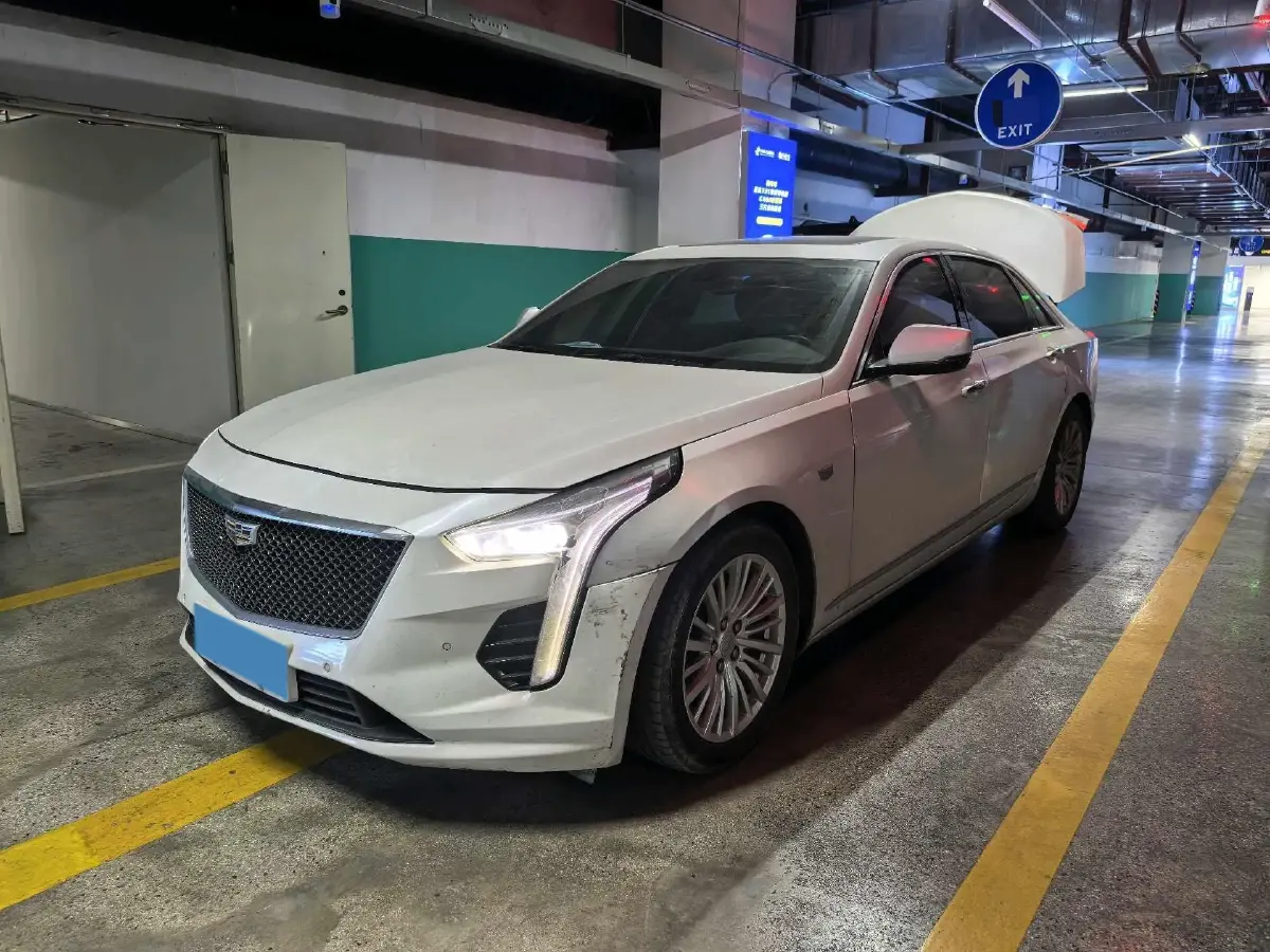 2021 Cadillac CT6 2.0T 237HP L4 10AT