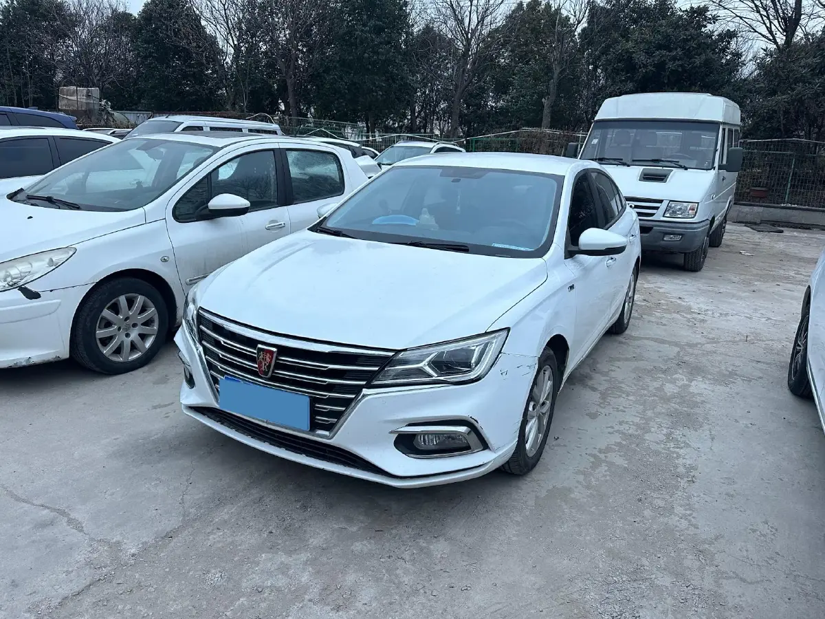 2019 Roewe i5 1.5L 120HP L4 5MT