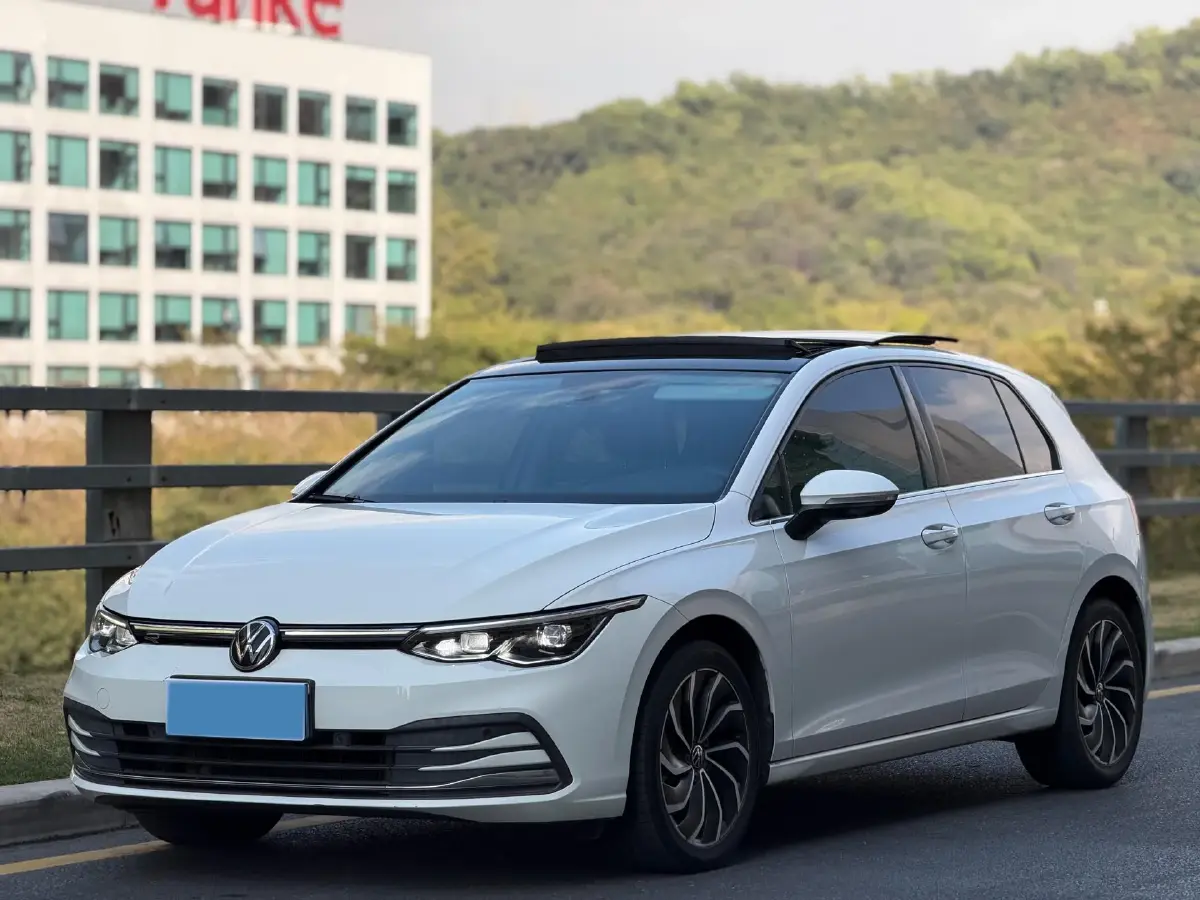 2021 Volkswagen Golf 1.4T 150HP L4 7DCT