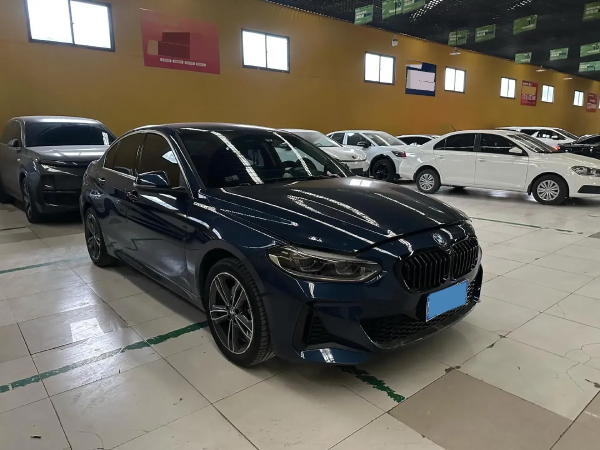 2022 BMW 1 Series 1.5T 140HP L3 7DCT,autocango,china used car exporter,china ev exporter,chinese used car exporter,chinese used ev exporter