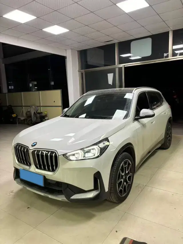 2023 BMW X1 2.0T 204HP L4 7DCT
