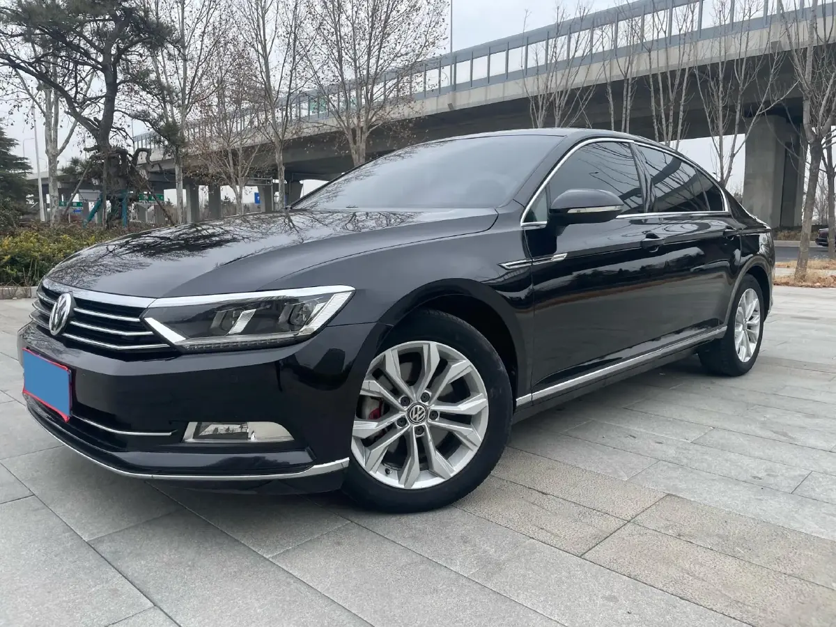 2019 Volkswagen Magotan 2.0T 186HP L4 7DCT