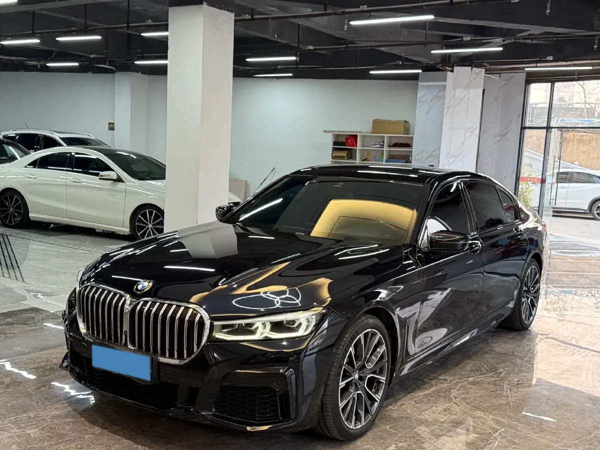 2019 BMW 7 Series 2.0T 265HP L4 8AT,autocango,china used car exporter,china ev exporter,chinese used car exporter,chinese used ev exporter
