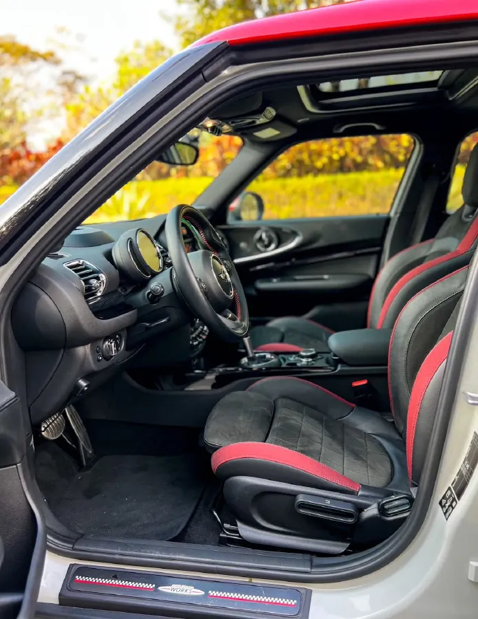 2018 MINI JCW CLUBMAN 2.0T 231HP L4 6AT,autocango,china used car exporter,china ev exporter,chinese used car exporter,chinese used ev exporter