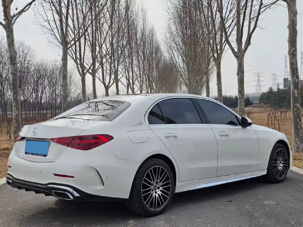 2024 Mercedes-Benz C Class 1.5T 204HP L4 9AT,autocango,china used car exporter,china ev exporter,chinese used car exporter,chinese used ev exporter