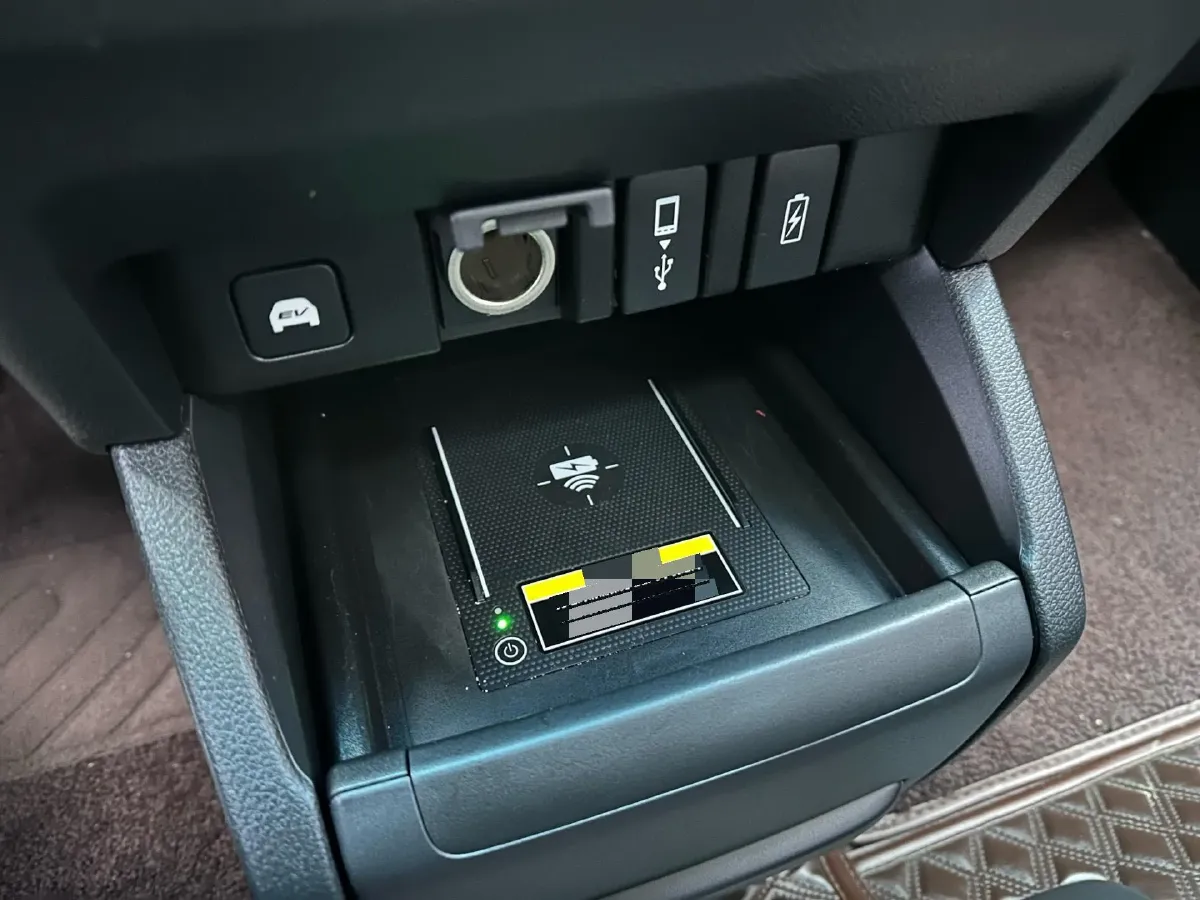 2022 Honda Odyssey 2.0L 146HP L4 E-CVT Hybrid,autocango,china used car exporter,china ev exporter,chinese used car exporter,chinese used ev exporter