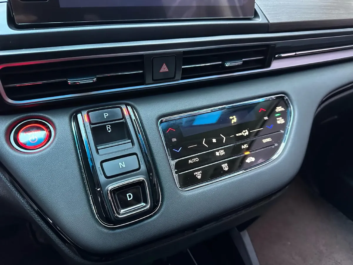 2022 Honda Odyssey 2.0L 146HP L4 E-CVT Hybrid,autocango,china used car exporter,china ev exporter,chinese used car exporter,chinese used ev exporter