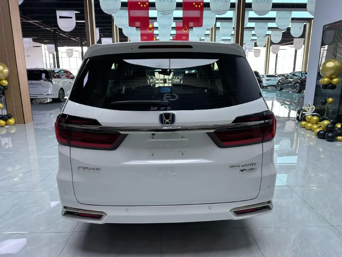 2022 Honda Odyssey 2.0L 146HP L4 E-CVT Hybrid,autocango,china used car exporter,china ev exporter,chinese used car exporter,chinese used ev exporter