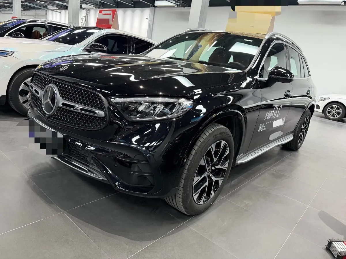 2025 Mercedes-Benz GLC Class 2.0T 204HP L4 9AT PHEV 30.9KWH,autocango,china used car exporter,china ev exporter,chinese used car exporter,chinese used ev exporter