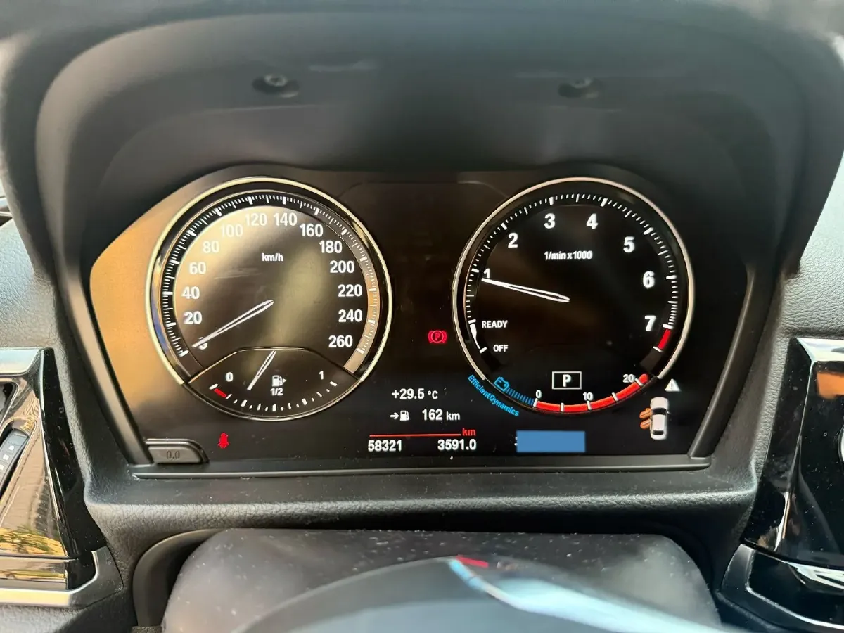 2022 BMW 1 Series 1.5T 140HP L3 7DCT,autocango,china used car exporter,china ev exporter,chinese used car exporter,chinese used ev exporter