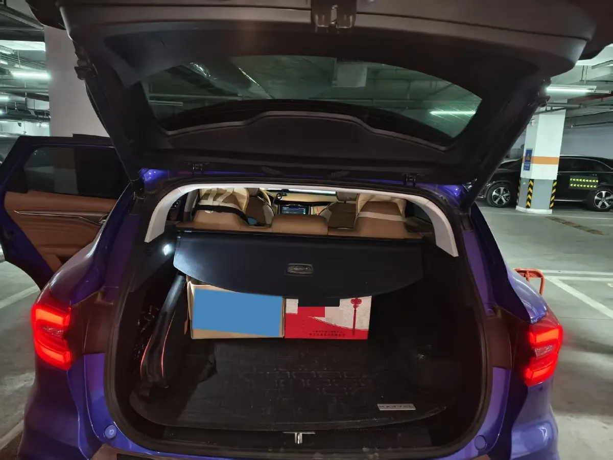 2018 Roewe MARVEL X BEV 52.5KWH,autocango,china used car exporter,china ev exporter,chinese used car exporter,chinese used ev exporter