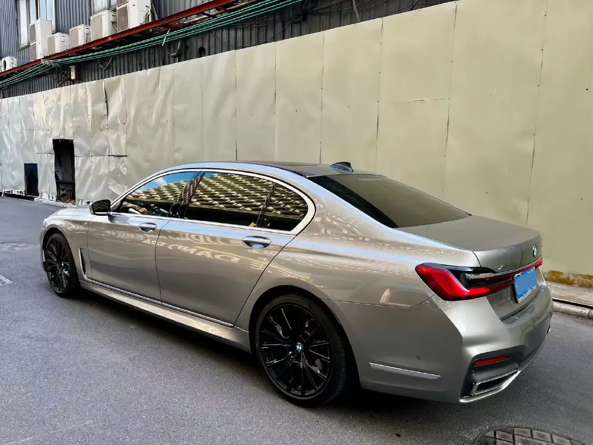 2019 BMW 7 Series 3.0T 340HP L6 8AT,autocango,china used car exporter,china ev exporter,chinese used car exporter,chinese used ev exporter