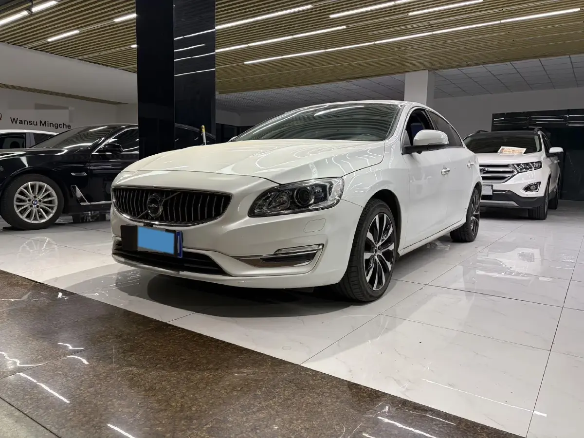 2019 Volkswagen Passat 1.4T 150HP L4 6DCT PHEV 12.1KWH