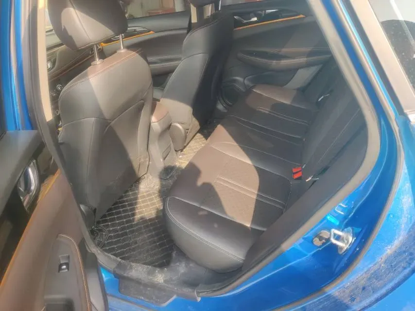 2019 ChangAn Eado DT 1.6L 125HP L4 5MT,autocango,china used car exporter,china ev exporter,chinese used car exporter,chinese used ev exporter